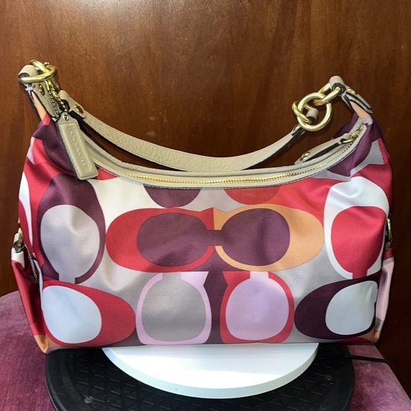 Coach F21705 Rare scarf print East – West Celeste hobo bag shoulder bag LNEW - Picture 8 of 17